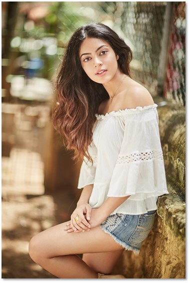 Anya Singh-Still-1.jpg